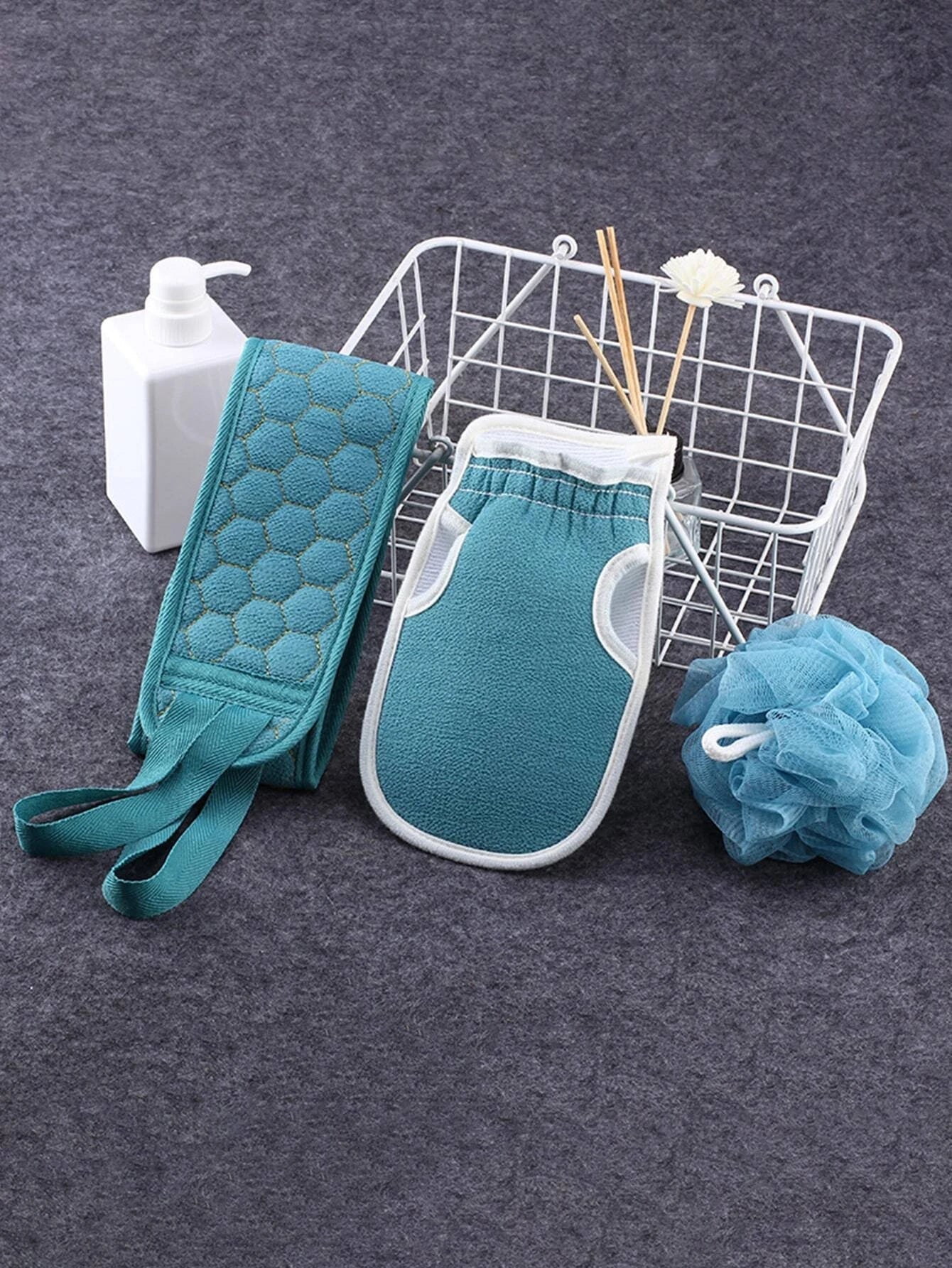 Gloves, loofah and shower bar